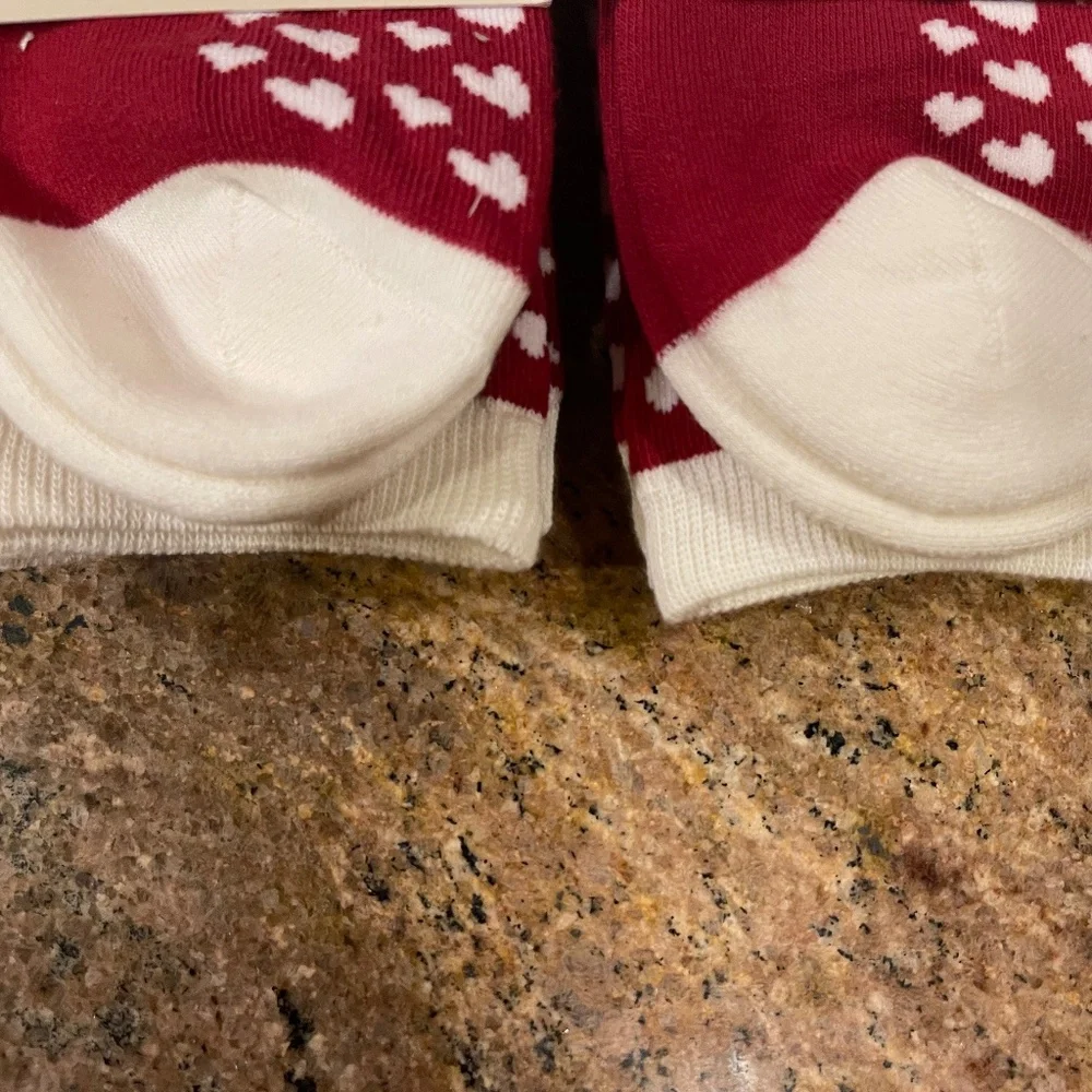 NEW! Pact Hopeful Hearts  Premium Crew Socks Two Pair NWT!